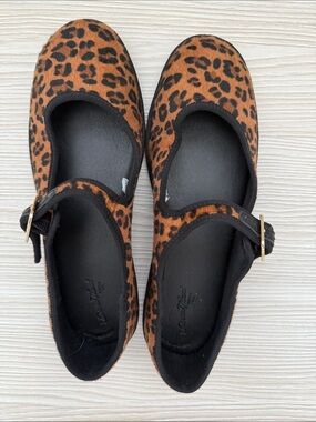 Leopard Print Mary Jane Flats - Brown/Black